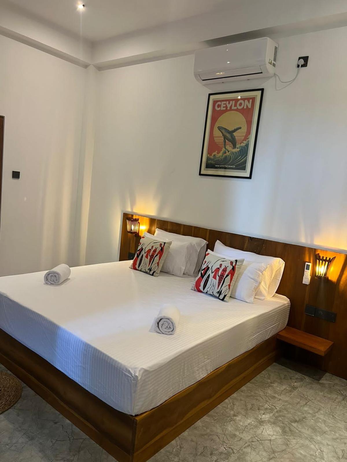 Sunset Bay Bed & Breakfast ดิคเวลลา ภายนอก รูปภาพ