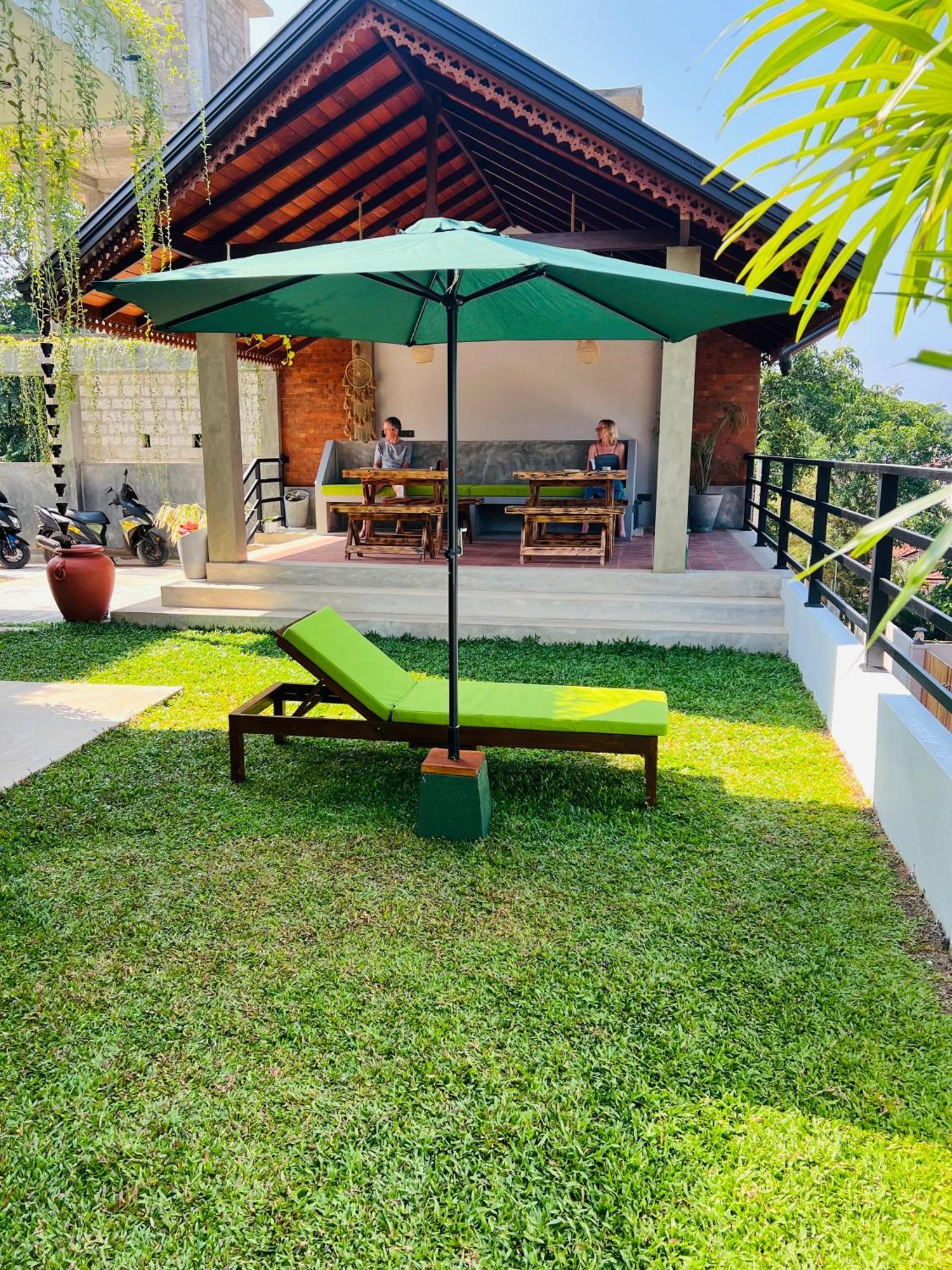 Sunset Bay Bed & Breakfast ดิคเวลลา ภายนอก รูปภาพ