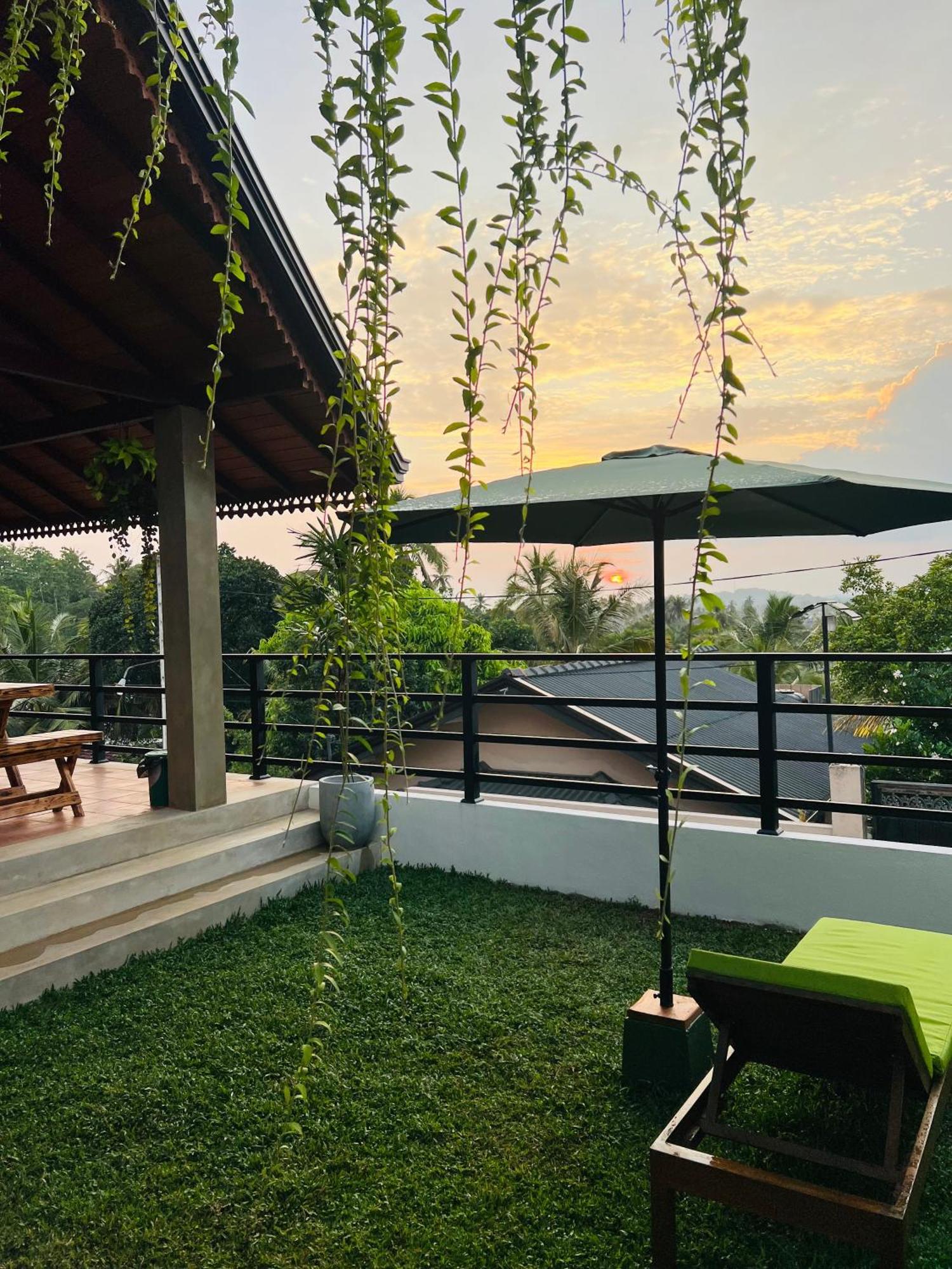 Sunset Bay Bed & Breakfast ดิคเวลลา ภายนอก รูปภาพ