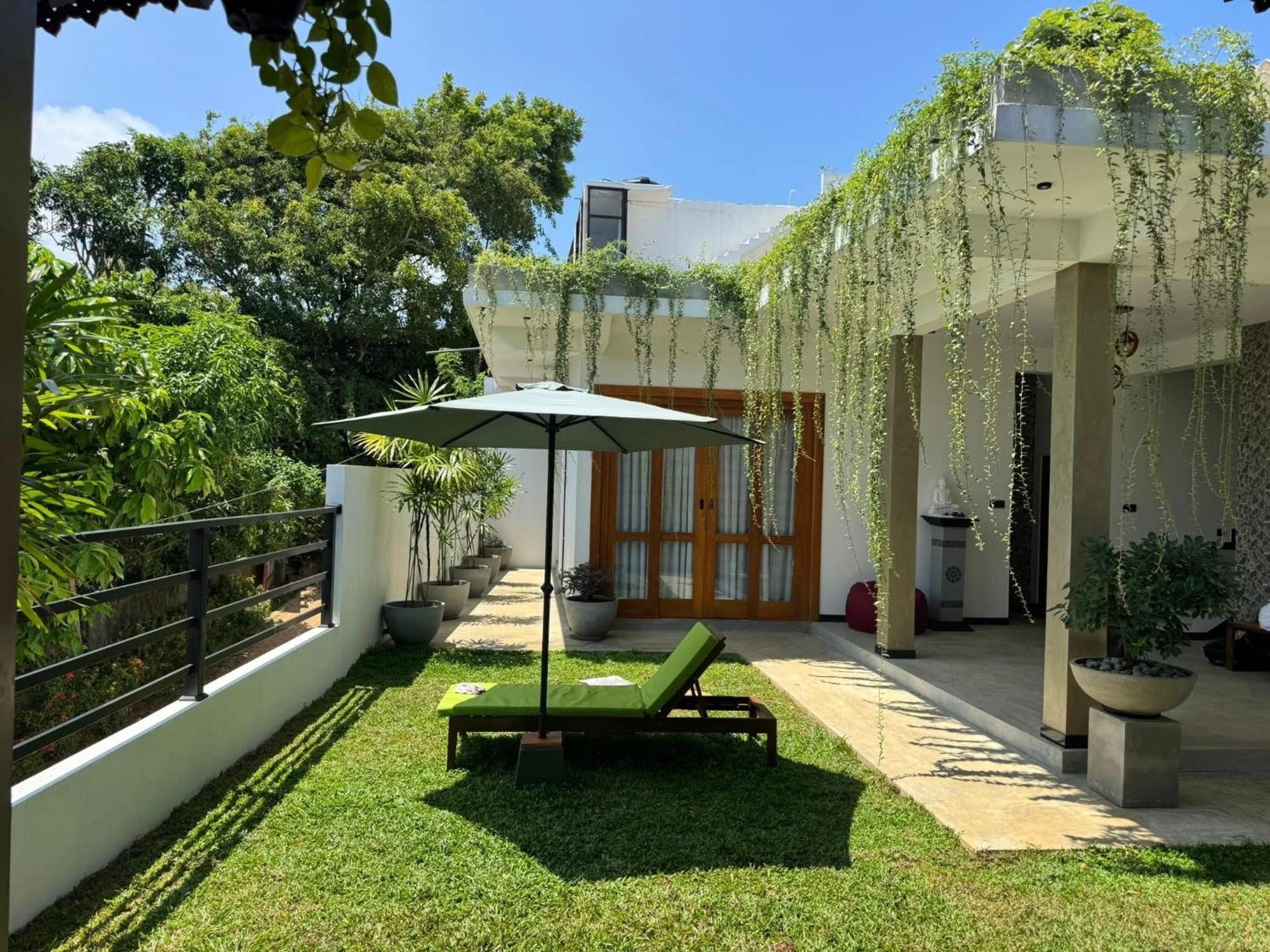 Sunset Bay Bed & Breakfast ดิคเวลลา ภายนอก รูปภาพ